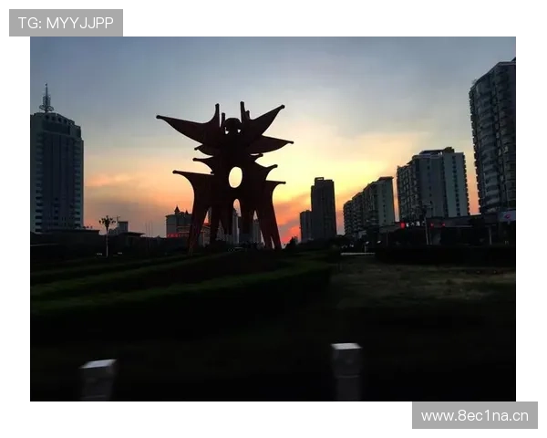 《探索体育世界的无限可能：从竞技场到全民健身的全景视角》 - 副本 - 副本 - 副本